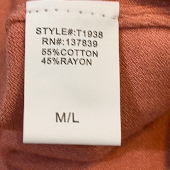 Dreamers Seam Front Hi-Lo Hem Tunic Length Sweater - NWT - Picture 5 of 7